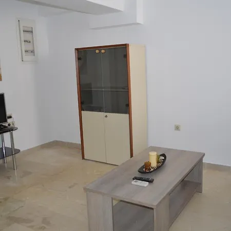 Anthi Center Apartman
